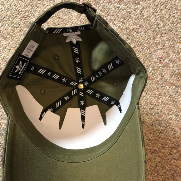 🆕 adidas Women’s Original Forest Camo Relaxed Hat - Picture 7 of 7